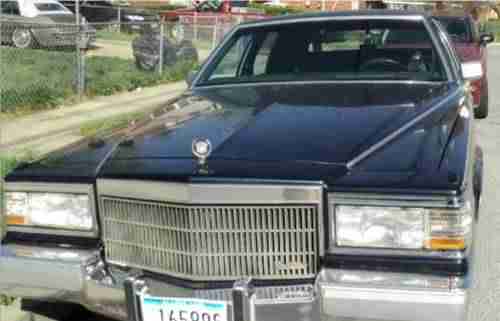 1990 Cadillac Fleetwood - Brougham, image 2