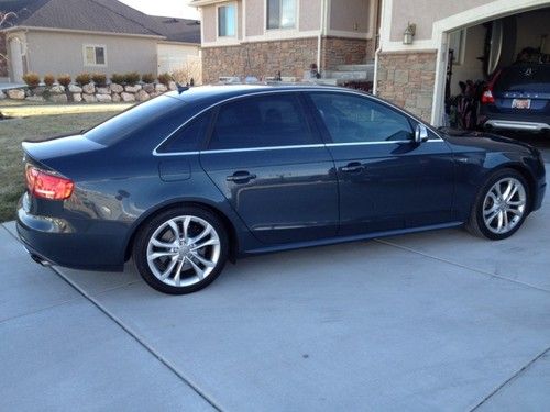 2010 audi s4 quattro "premium plus" package. low miles + one owner = perfect car