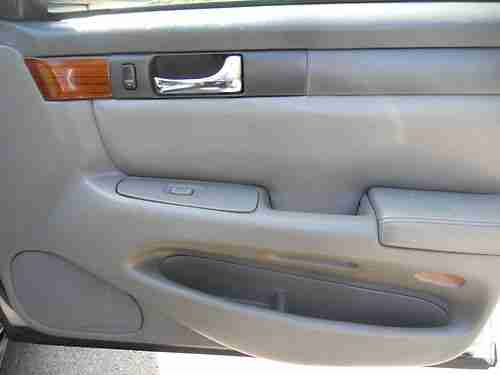 2001 Cadillac Seville SLS Sedan 4-Door 4.6L Clean Title, image 16