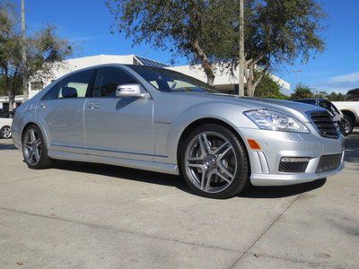 S65 amg 6.0l nav cd turbocharged rear wheel drive air suspension power steering