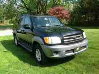2001 Toyota Sequoia SR5 4WD - NO RESERVE ~ Leather – Excellent Shape!, image 2