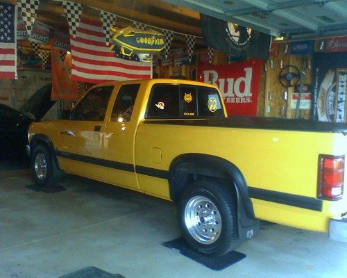 1992 dodge dakota resto-mod hemi