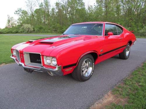 Red/black..97k original miles!..ram air hood!..rear spoiler!..455 a/t..a/c..!