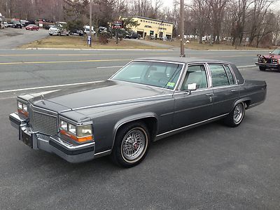 One owner fleetwood brougham factory wire wheels leather!