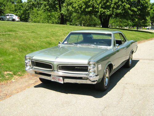 67 pontiac lemans --326--2 speed coupe--all-orignail