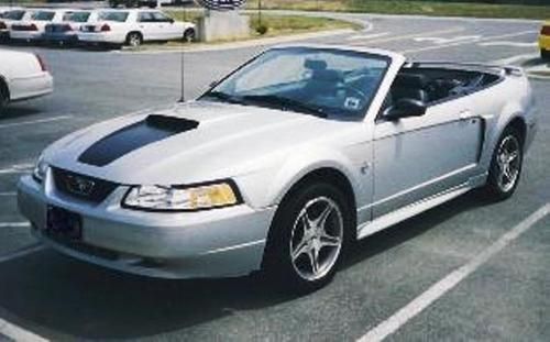 Exceptional mustang convertible 35th anniversary edition