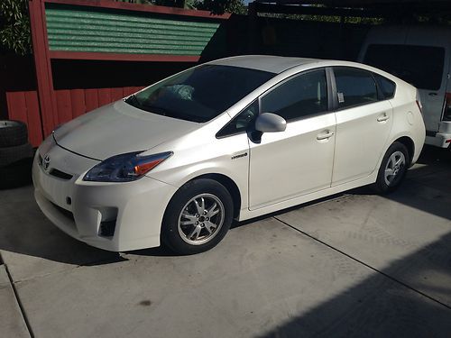 2010 toyota prius base hatchback 4-door 1.8l