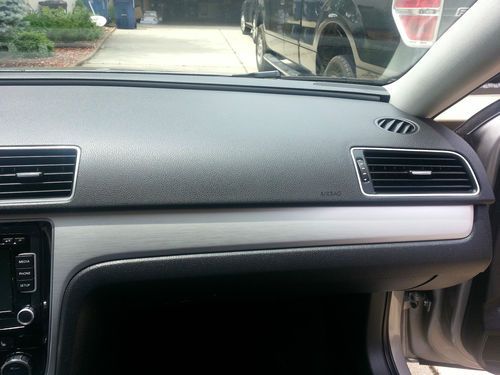 VW PASSAT, US $13,900.00, image 9