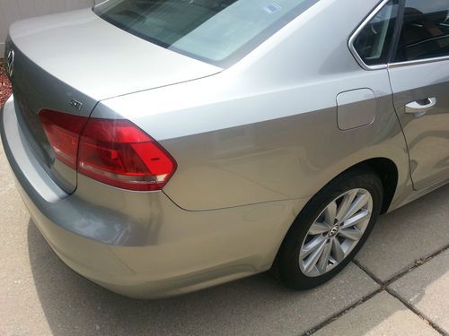 VW PASSAT, US $13,900.00, image 16