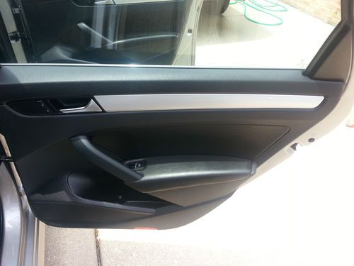 VW PASSAT, US $13,900.00, image 18