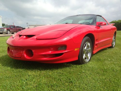 1998 pontiac firebird trans am coupe 2-door 5.7l