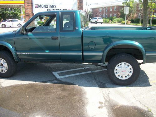 1996 gmc extended cab 4x4 fully loaded high rider edition,no reserve