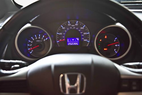 2009 honda fit hb