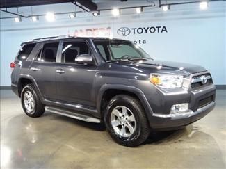 2011 gray 4 runner sr5! low miles sun roof great condition!!!