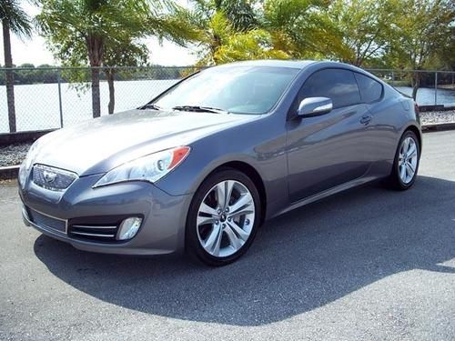 2012 hyundai genesis grand touring coupe