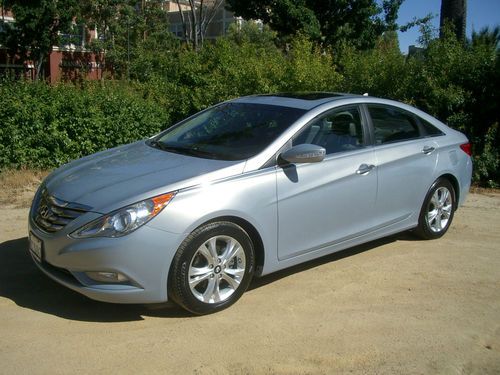 2011 hyundai sonata limited sedan 4-door 2.4l