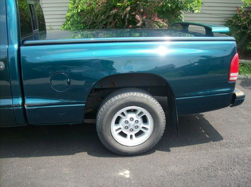 1998 Dodge Dakota Sport Pickup 2-Door 3.9L, US $3,200.00, image 2