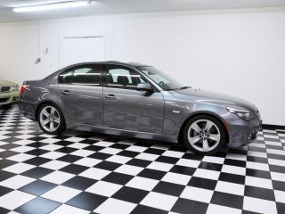 2010 bmw 528 i premium pkg with navigation carfax only  24k mi cali car