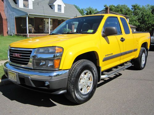 2005 gmc canyon sle extended cab, 4 door, sunroof, off road, 5 cyl, no reserve