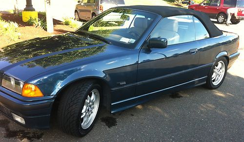 1996 bmw 328i base convertible 2-door 2.8l