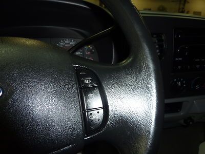 Diesel Truck 6.0L AM/FM radio Power steering 4-Wheel Disc Brakes ABS brakes, image 16