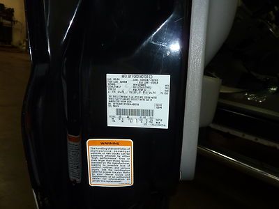Diesel Truck 6.0L AM/FM radio Power steering 4-Wheel Disc Brakes ABS brakes, image 36