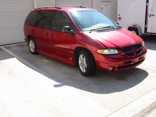 2000 dodge  caravan