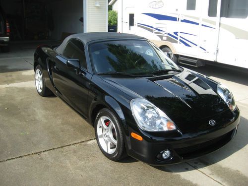 2003 toyota mr2 spyder