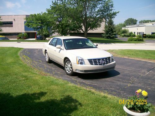 2010 cadillac dts