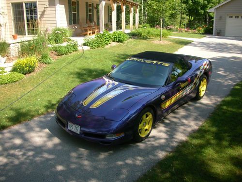 1998 chevrolet corvette convertible indianapolis 500 pace car