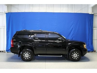 2011 tahoe z71 4x4, rear entertainment, navigation, heated seats, 3rd row, 1-own