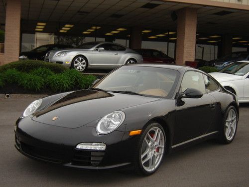 2011 porsche 911 carrera s coupe 2-door 3.8l