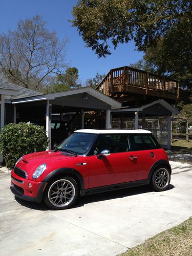 Candy apple red 6 speed 2003 mini cooper s
