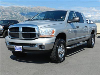 Dodge ram mega cab 5.9 cummins diesel 6 speed manual tow 4x4 low miles