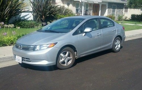 Honda civic cng 2012