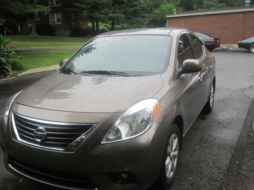 2012 nissan versa 1.6 sl sedan 4-door 1.6l