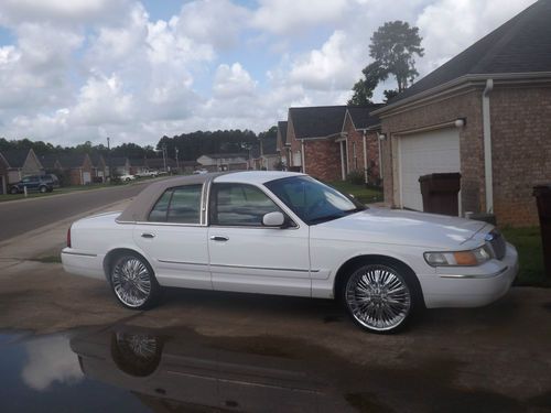 2000 mercury grand marquis ls sedan 4-door 4.6l