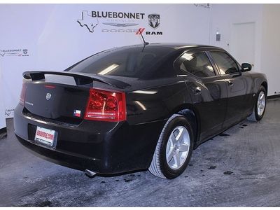 Sporty Rear Spoiler MP3 SIRIUS XM Steel Wheels Power Seat Cruise Dual Air Bags, image 2