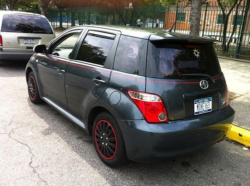 2006 scion xa base hatchback 5-door 1.5l