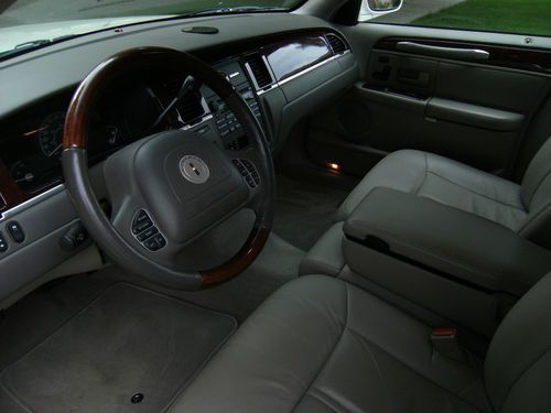 2004 Lincoln Town Car (Ultimate) like new  48,500 actual miles., US $11,000.00, image 5