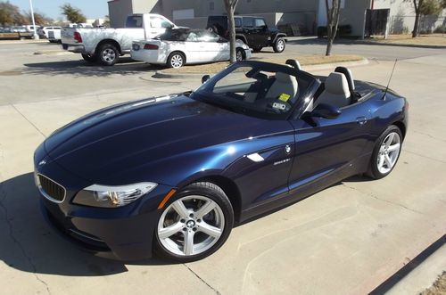 Loaded 2012 bmw z4 sdrive 28i hardtop convertible 13k miles msrp was over $58k