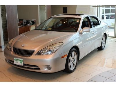Leather moonroof heated seats power seats cd changer memory keyless climate