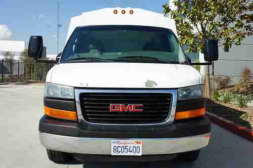 2005 GMC SAVANA G3500 CUTAWAY CA ROYAL TRUCK BODY SERVICE VAN LOW MILES 1 OWNER, image 3