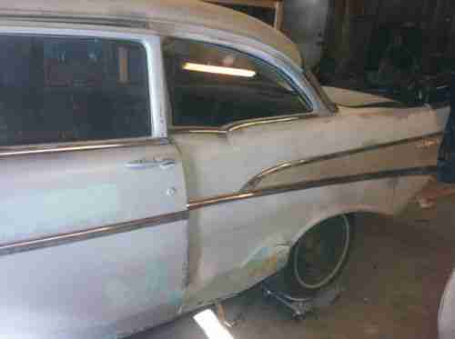 1957 Chevrolet Bel Air Project Two Door Post Chevy, image 5