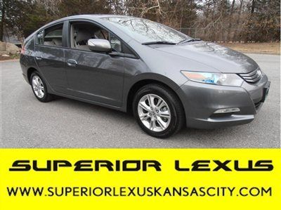 1 owner~local lexus trade in~looks to be very well maintained!
