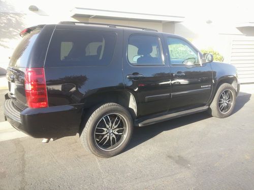 2007 black chevrolet tahoe ls sport utility 4-door 5.3l