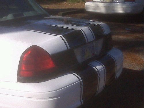 2003 ford crown victoria police interceptor sedan 4-door 4.6l