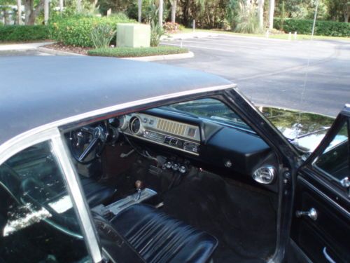 442 1967 RARE POST COUPE, image 2
