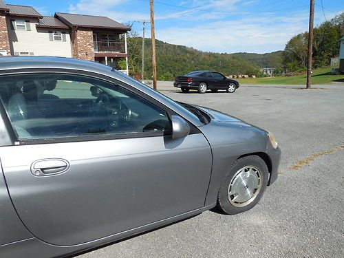 2000 honda insight hybrid * 5-speed  * ac * a real fuel saver * nice little car