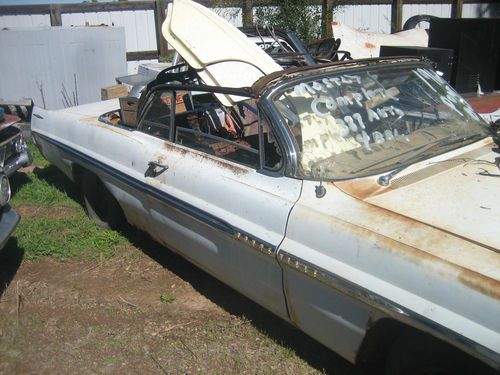 1961 pontiac bonneville convertible